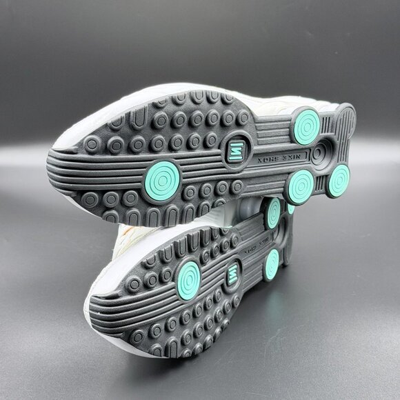 Wmns Nike Shox Enigma 'Aurora Green Rose Gold' - Picture 8 of 11